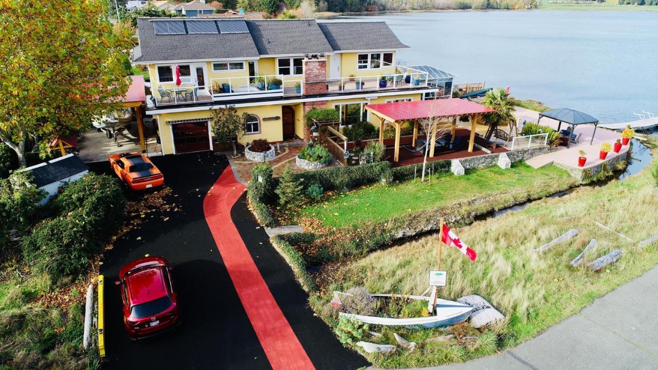 Birds Of A Feather Victoria Oceanfront Studio Suites Colwood Kültér fotó